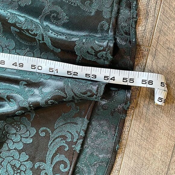 Vintage (1996) Roberta Dark Green Gown. Size 5/6. - Picture 7 of 10